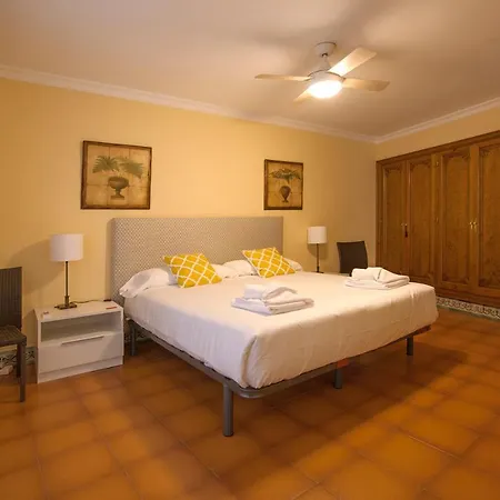 Santa Catalina Apartment Malaga